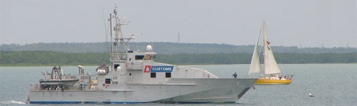 bay class patrol boat disrupts people smugglers